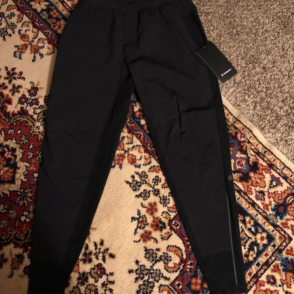 Lululemon running joggers